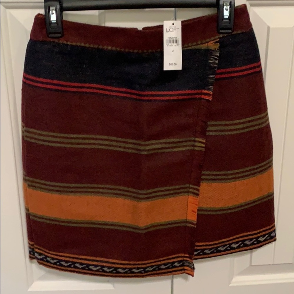 NWT Size 2 LOFT Navajo print skirt